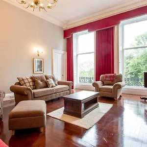 Joivy Spacious In New Town Prime Location Apartment Edinburgh